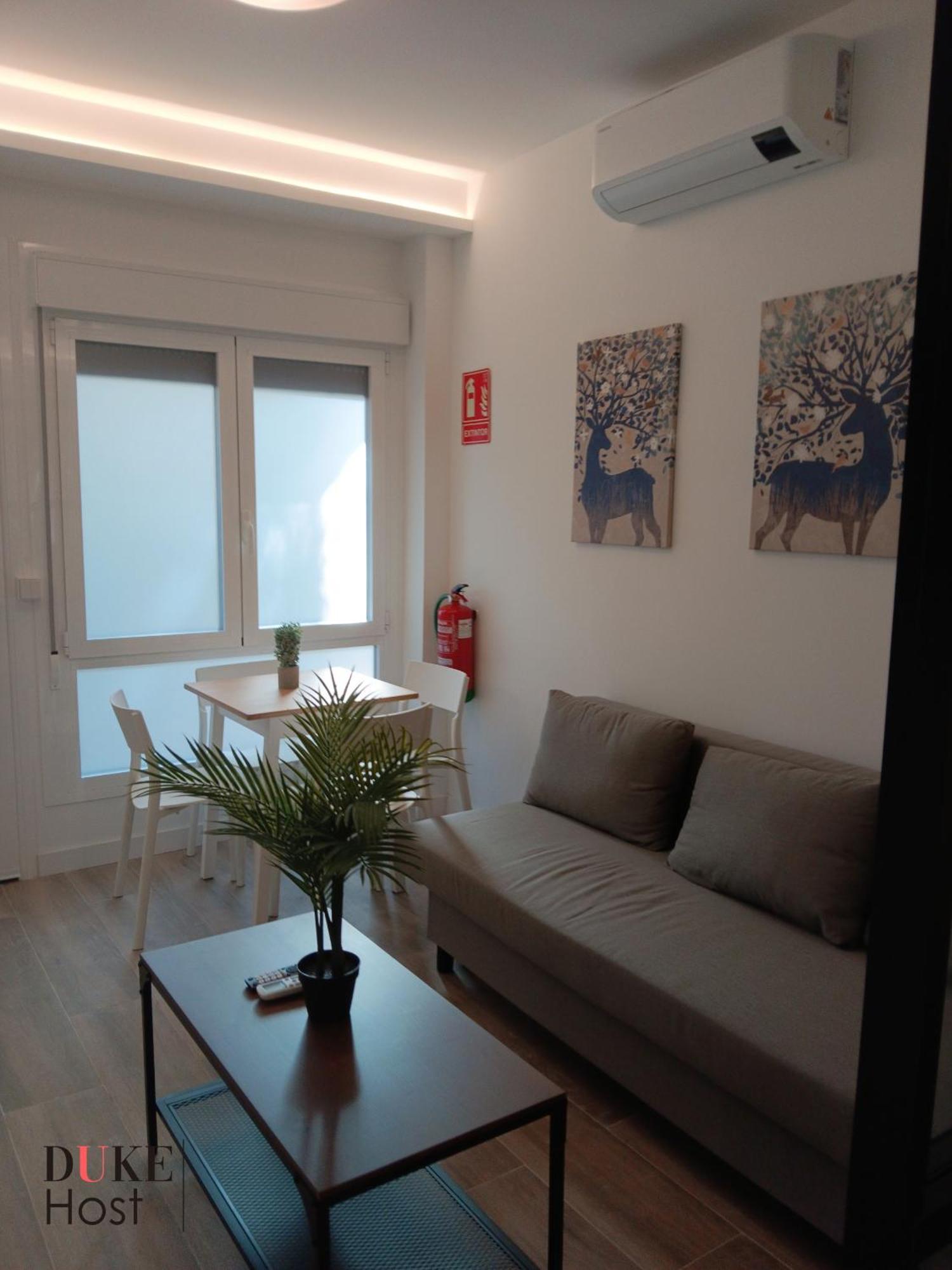 Puerta De Hierro Apartments Madrid Exterior photo